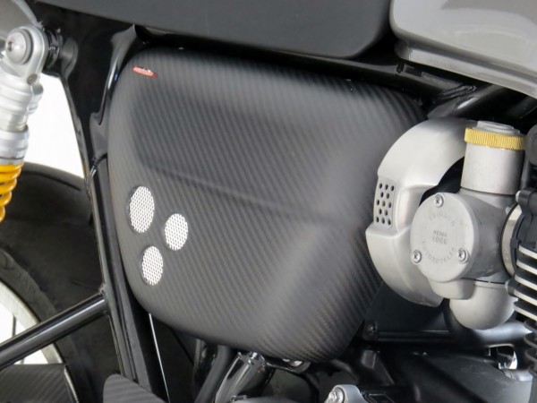 Seitenverkleidungen Carbon TRIUMPH THRUXTON / Thruxton R 2016+